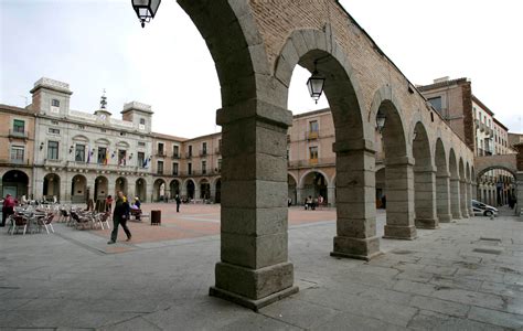 Ayuntamiento y Plaza del Mercado Chico 